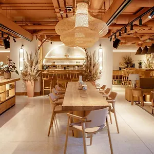 Wren Urban Nest Hotell